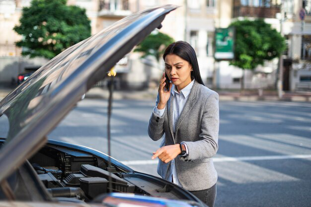 Skilled car accident attorney negotiating with an insurance adjuster