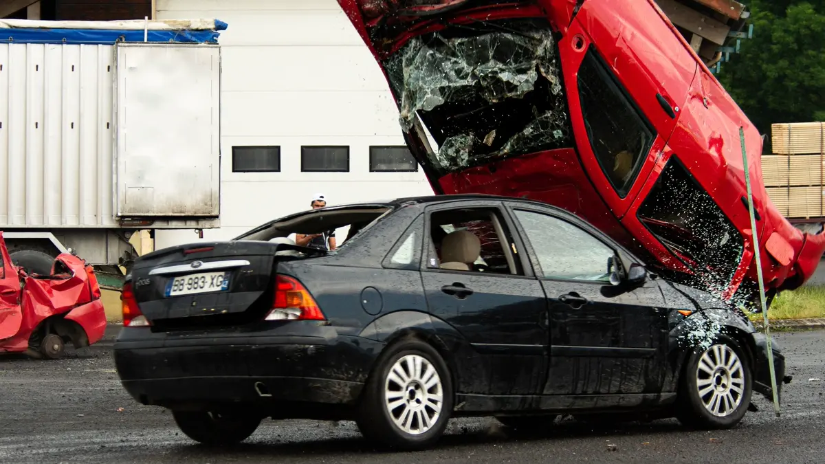 Accidente de auto en Miami — nuestros abogados investigan cada caso con dedicación