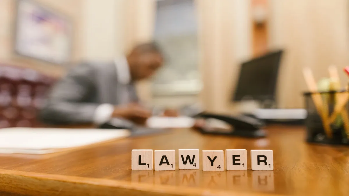 Abogados bilingües al servicio de Miami, Hialeah, Kendall, Doral y más